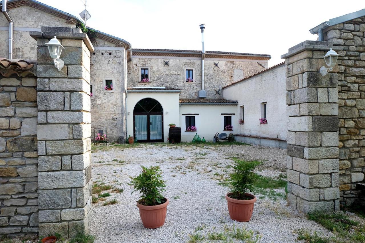 Antica Taverna Del Principe Sepino Exterior photo